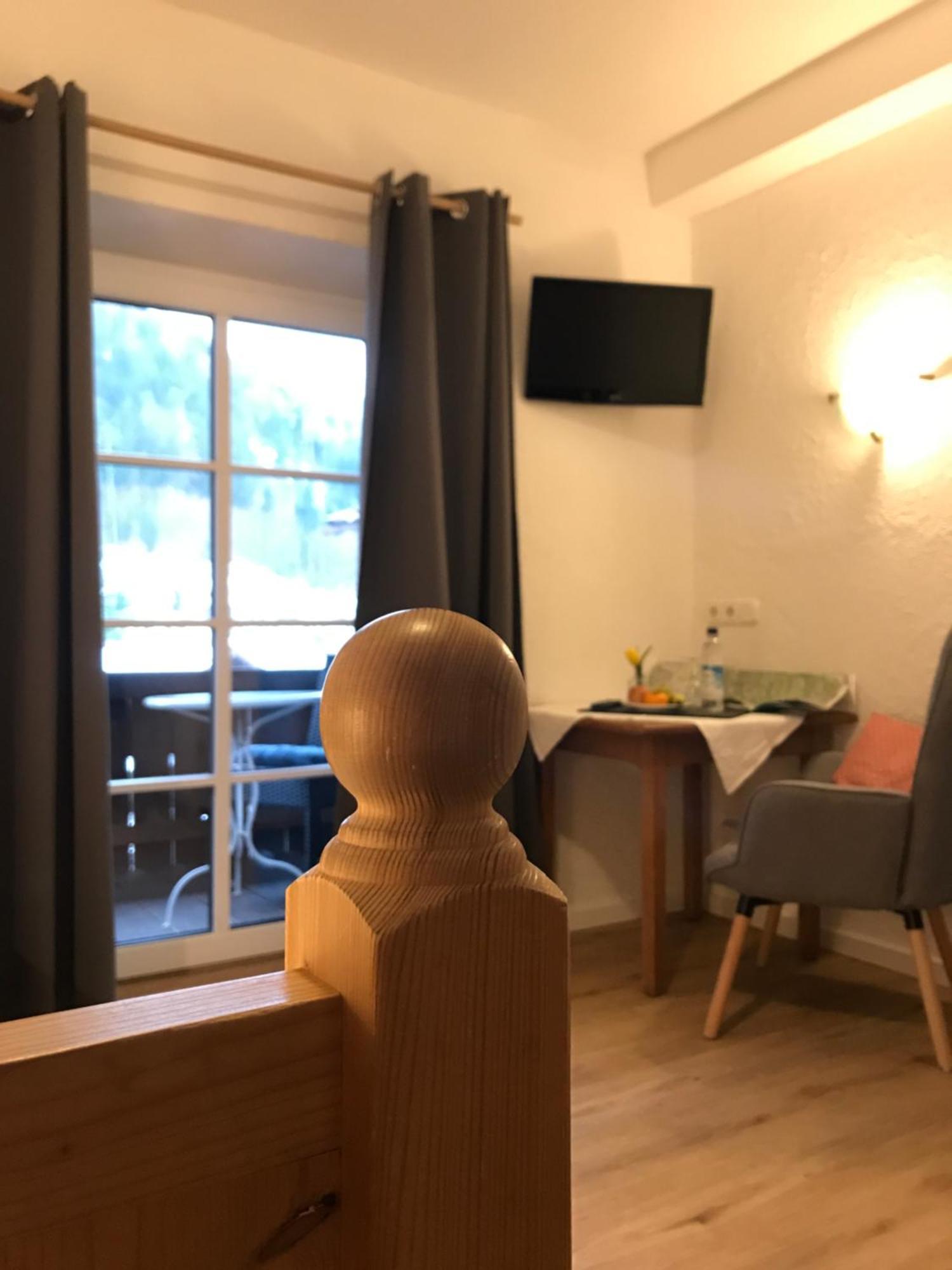 Gaestehaus Hotel Maria Theresia Schliersee Luaran gambar